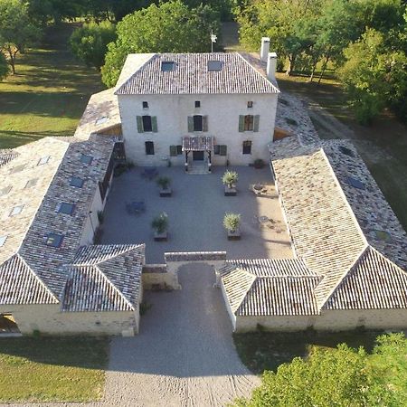 Clos Des Charmes Bed & Breakfast Sainte-Sabine-Born Bagian luar foto